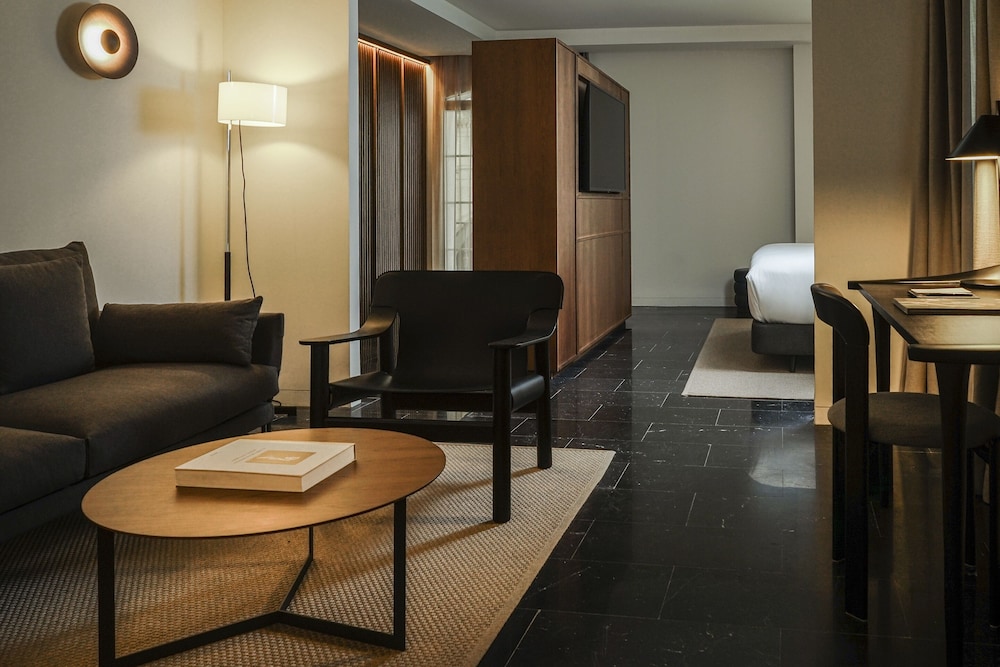 Mercer Plaza Sevilla 30/50