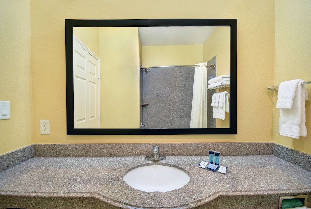 Galveston Inn Suites Hotel 22/55