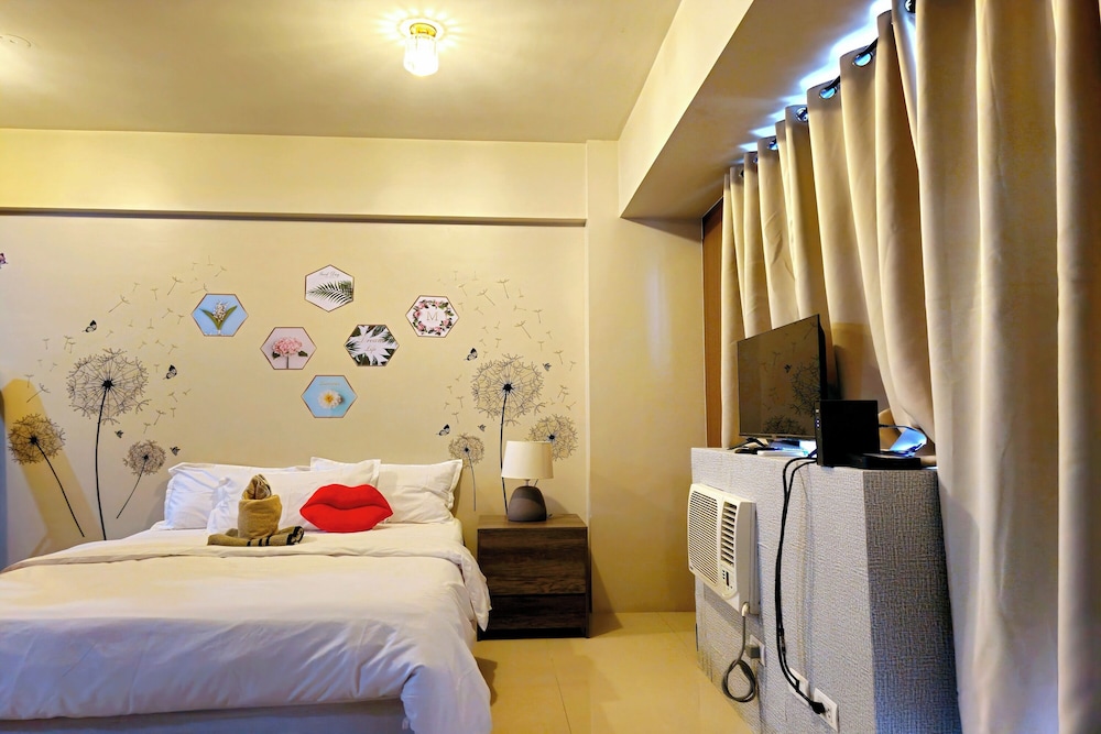 PRS at One Palm Tree Villa near Airport 25/60