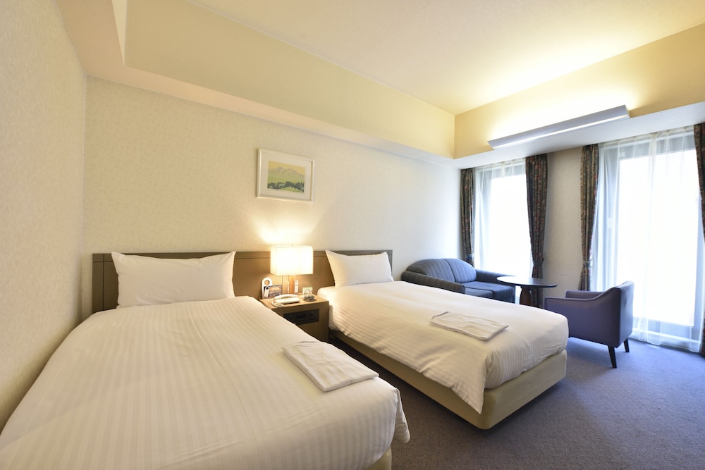 SUPERIOR, TWIN BEDS