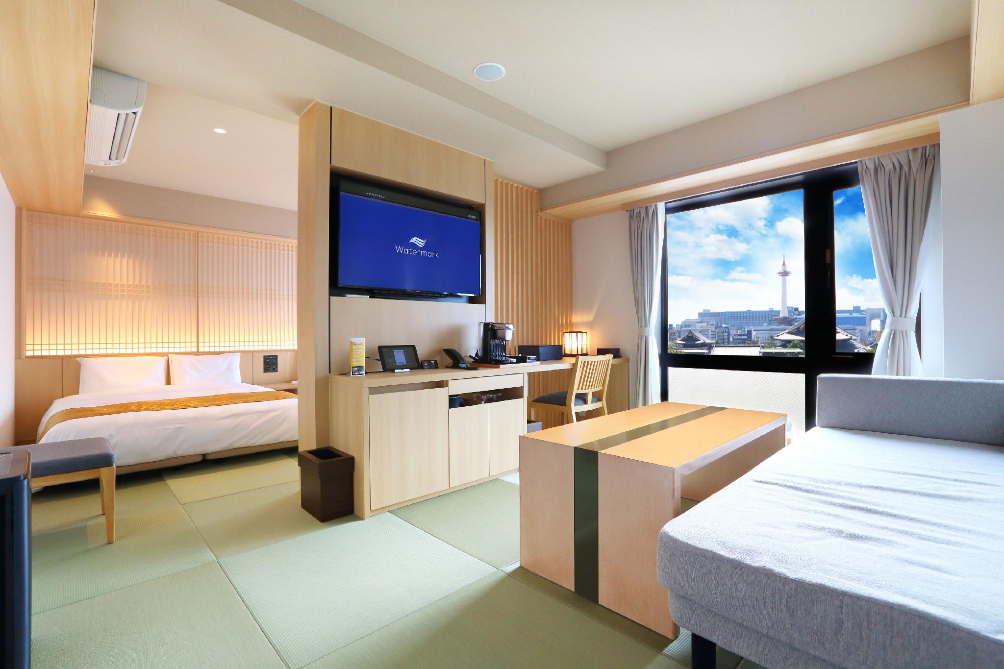 Feature, Suite