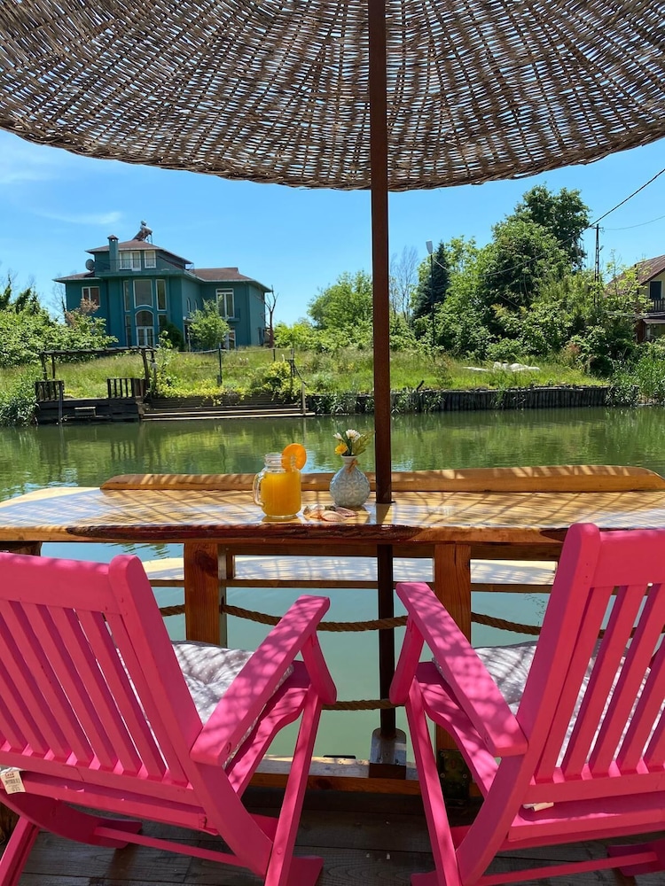 Sweet Home River Hotel 37/50