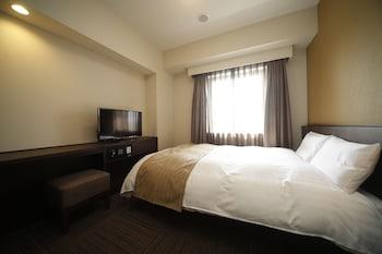 Moderate, Single, King Bed