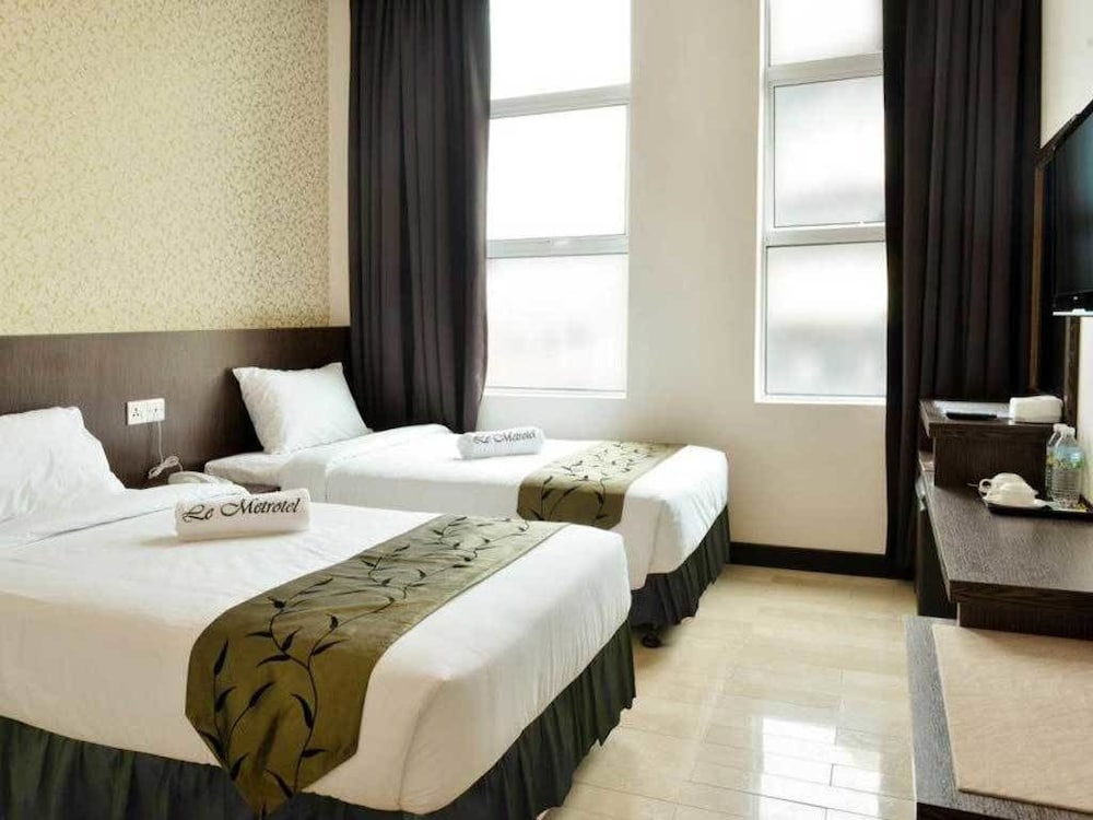 STANDARD, TWIN BEDS