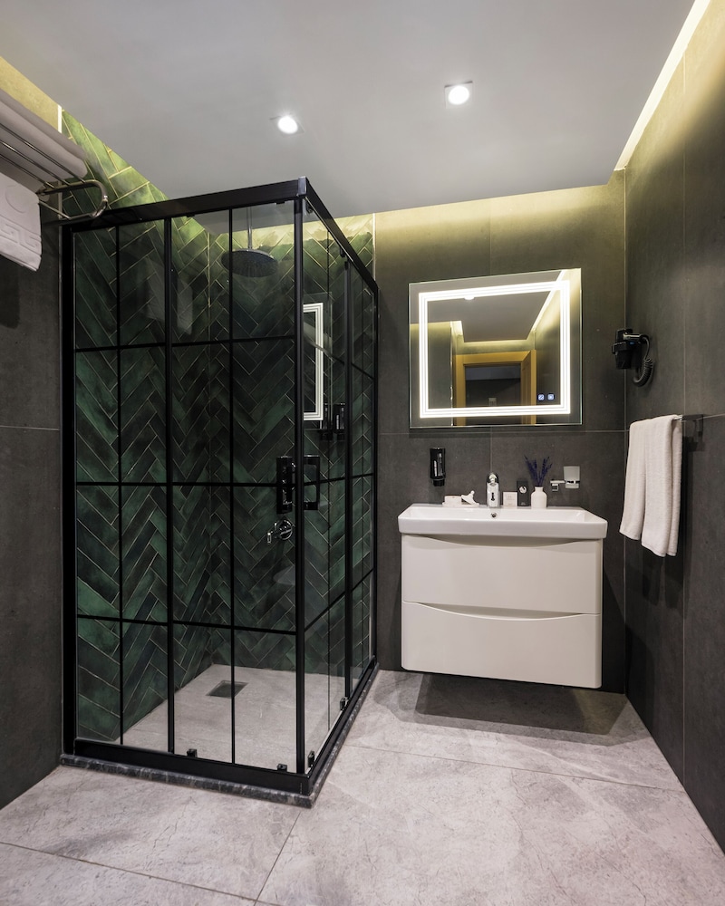 Tunel Residence Hotel 11/71