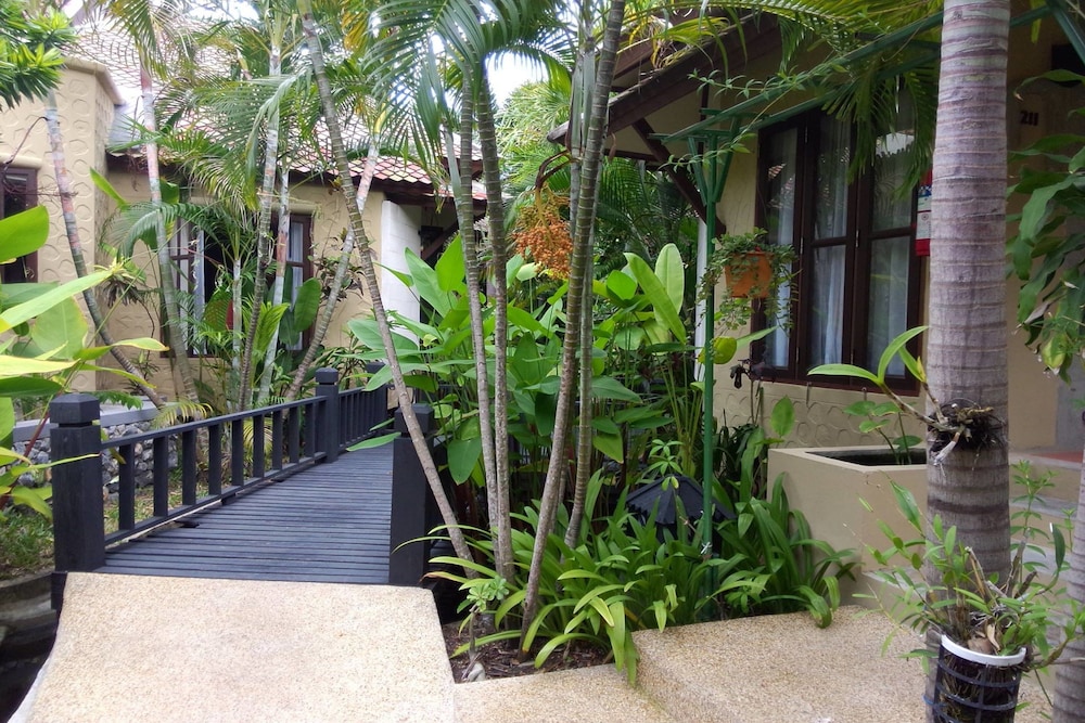 Rummana Boutique Resort 74/78