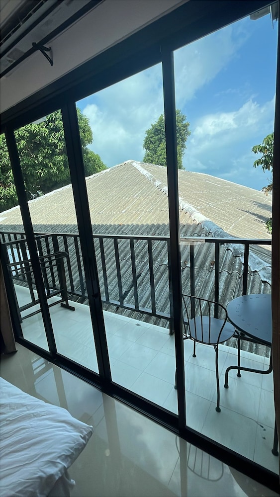 Superpro Samui 28/50