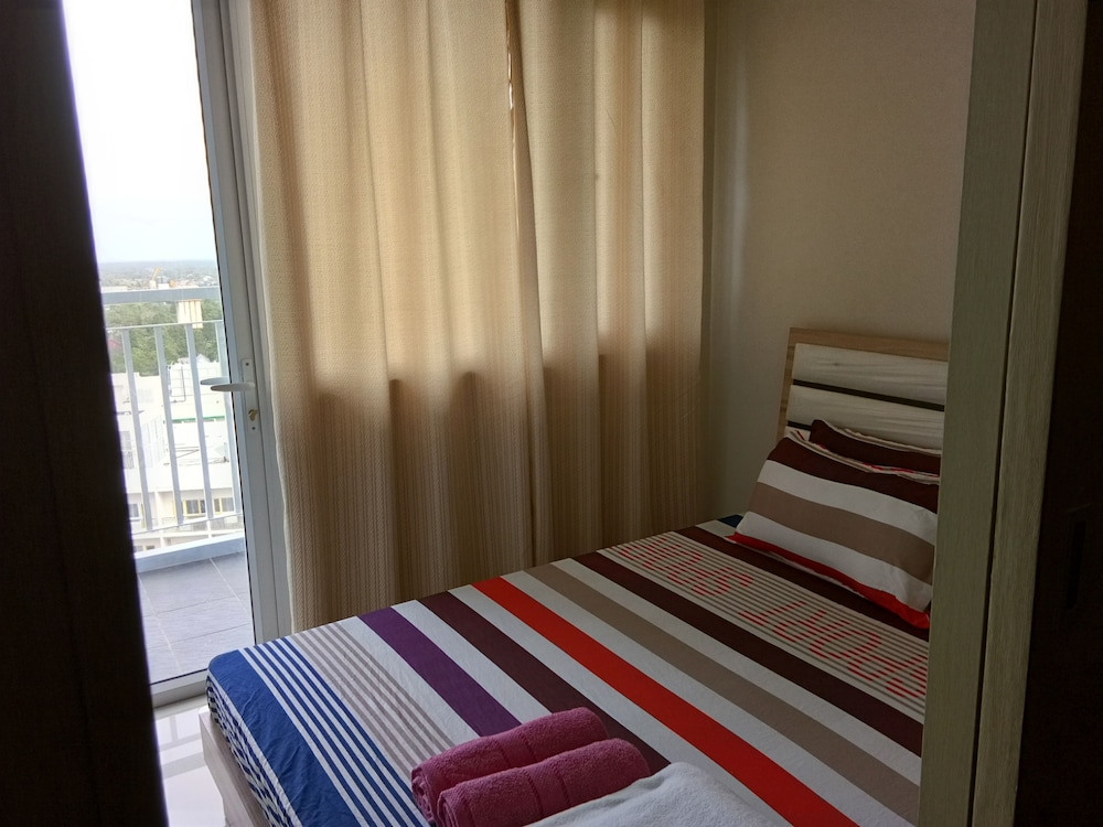 Wind Residences by SMCo 24/50