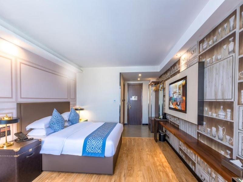 Gem Fuyang City Linquan County Jiangziya Plaza Hotel 8/35