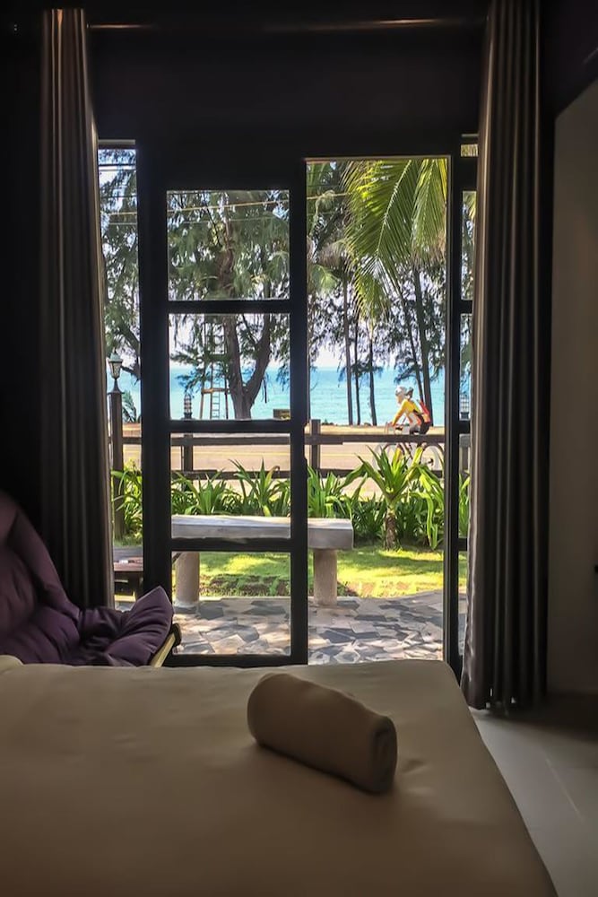 Bayview Resort Rayong 38/63