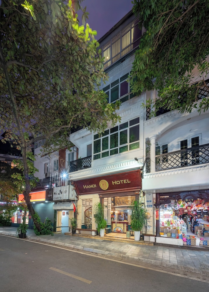 HANOI CHIC BOUTIQUE HOTEL 3/74