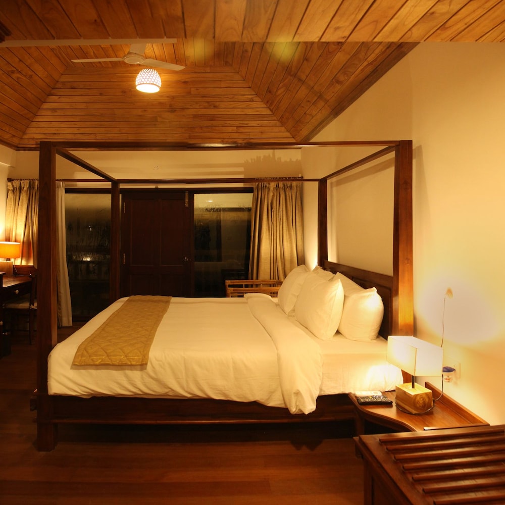 Paloma Backwater Resorts 2/15