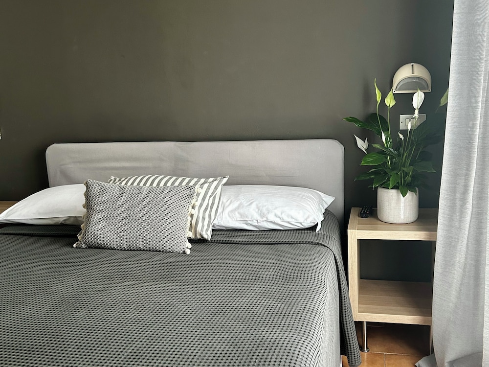 Hotel Aplo 23/50