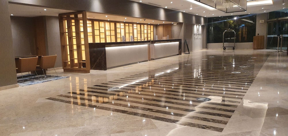 InterContinental Cali 8/51