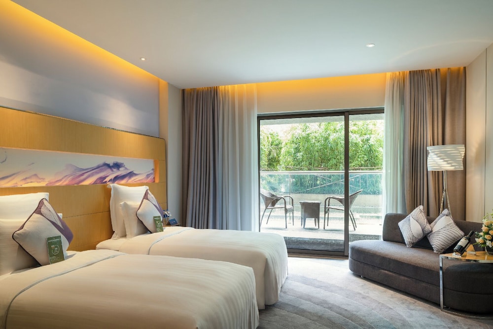 Deluxe, Twin Beds, Balcony