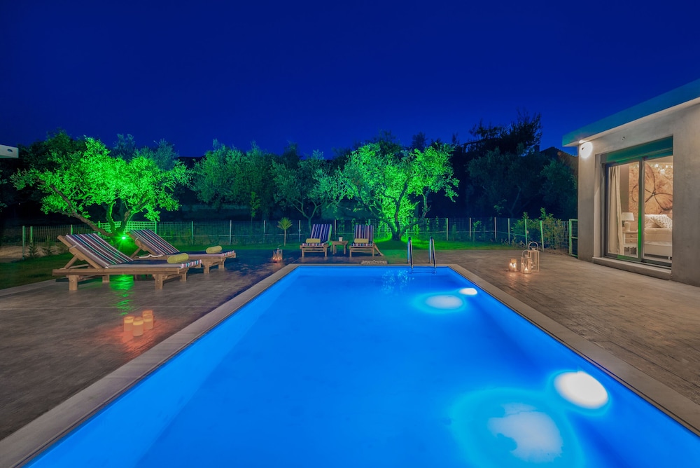 Natura Verde Villas 30/61