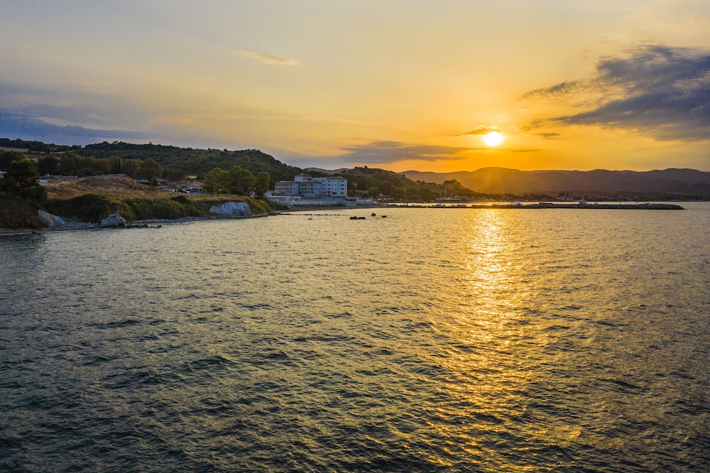 Mount Athos Resort 42/49