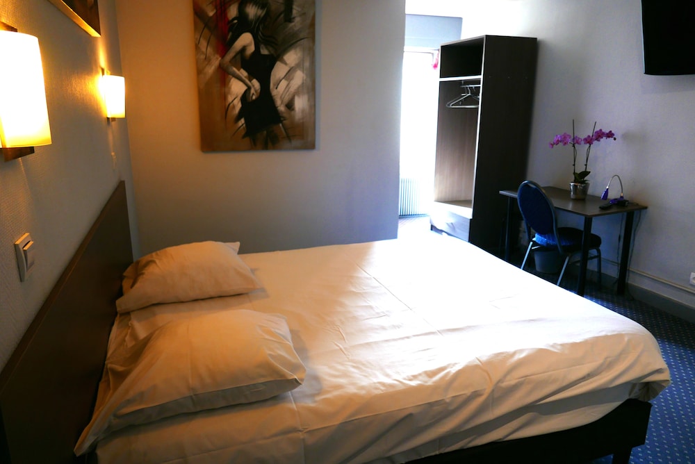 Hotel de Normandie 14/45