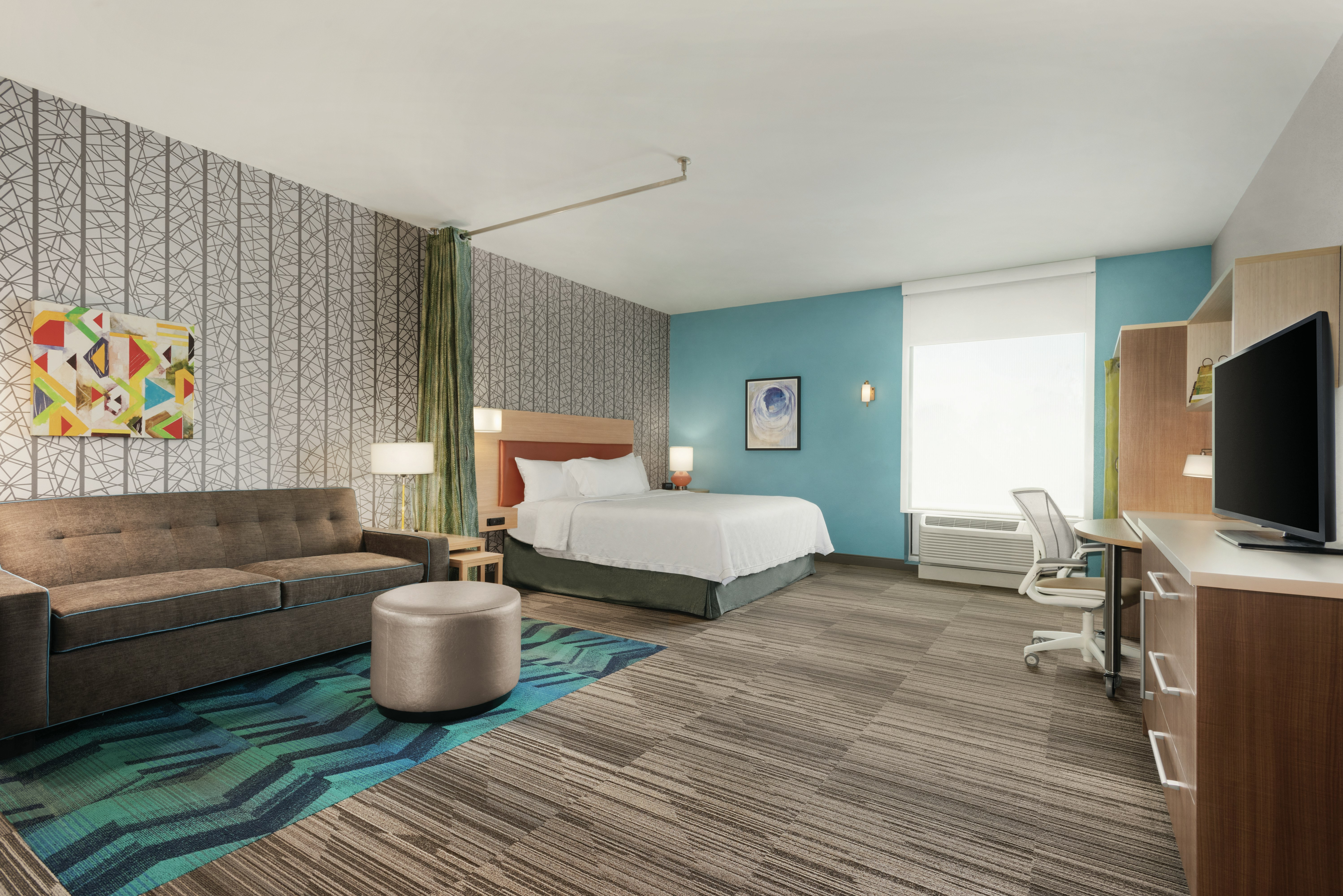 STUDIO, KING BED, ACCESSIBLE