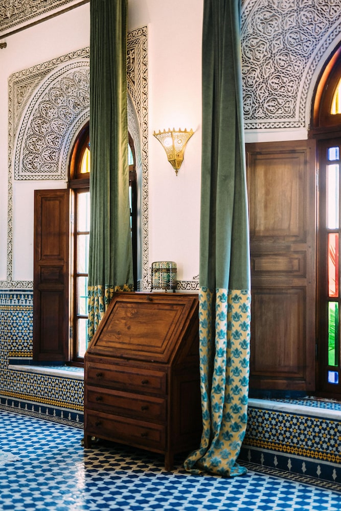 La Maison Bleue 5/50