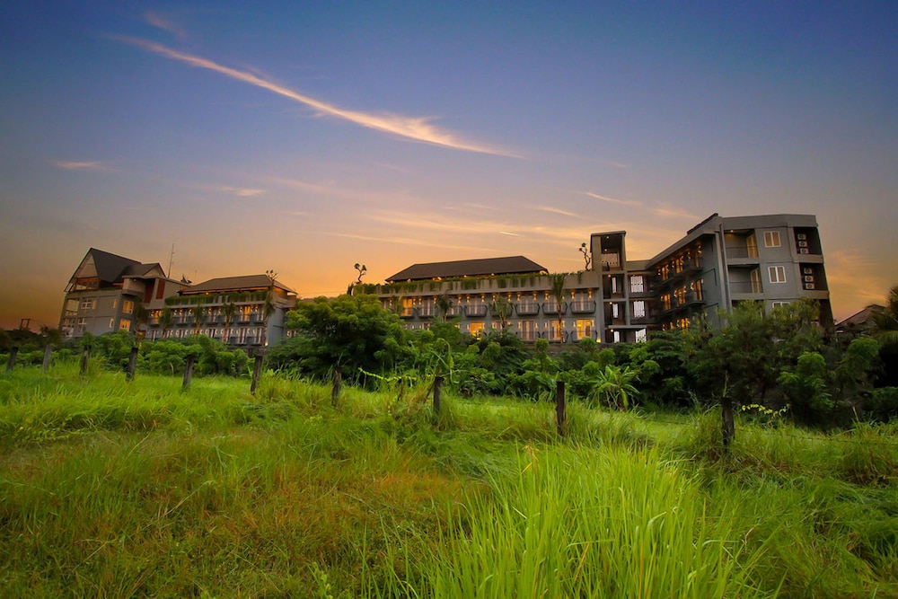 FRii Bali Echo Beach 61/62