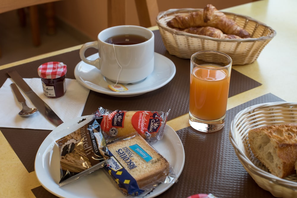 Hotel Corsica 32/50