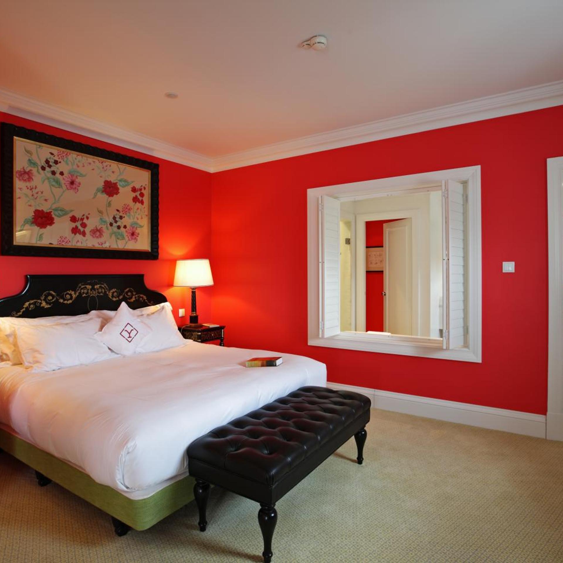 DELUXE, SUITE, PANORAMIC RIVER VIEW