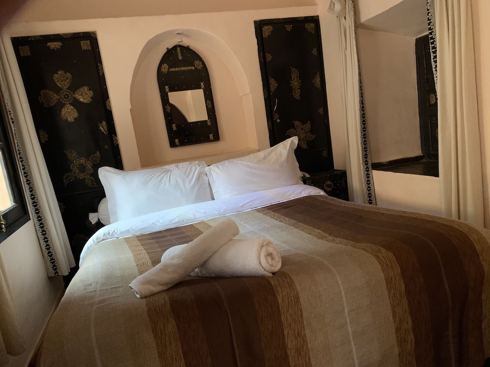 Auberge Ayam Atlas 7/34