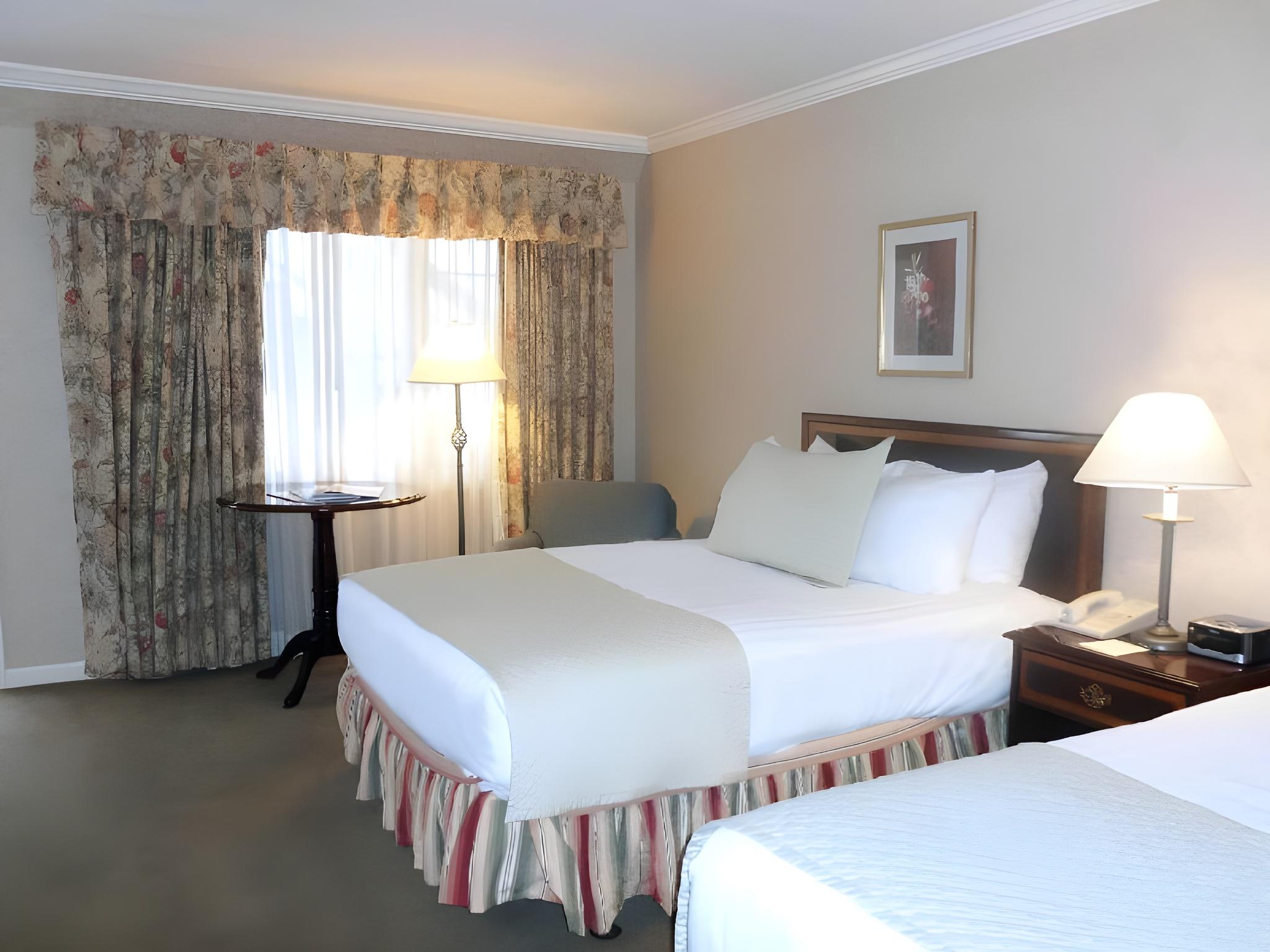 Room, 2 Double Beds, Fire Wing