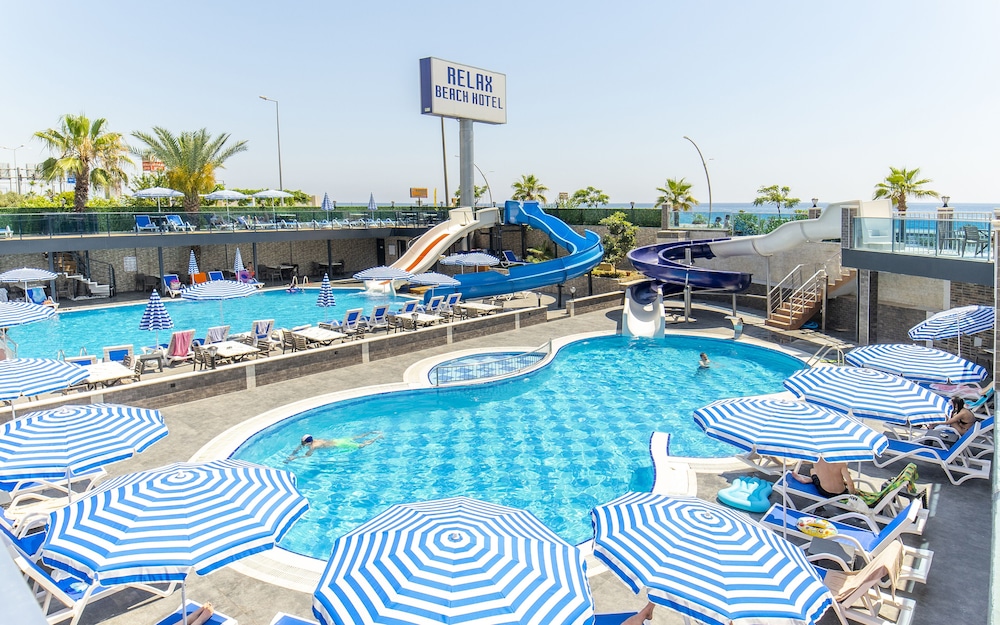 Relax Beach Hotel 36/50