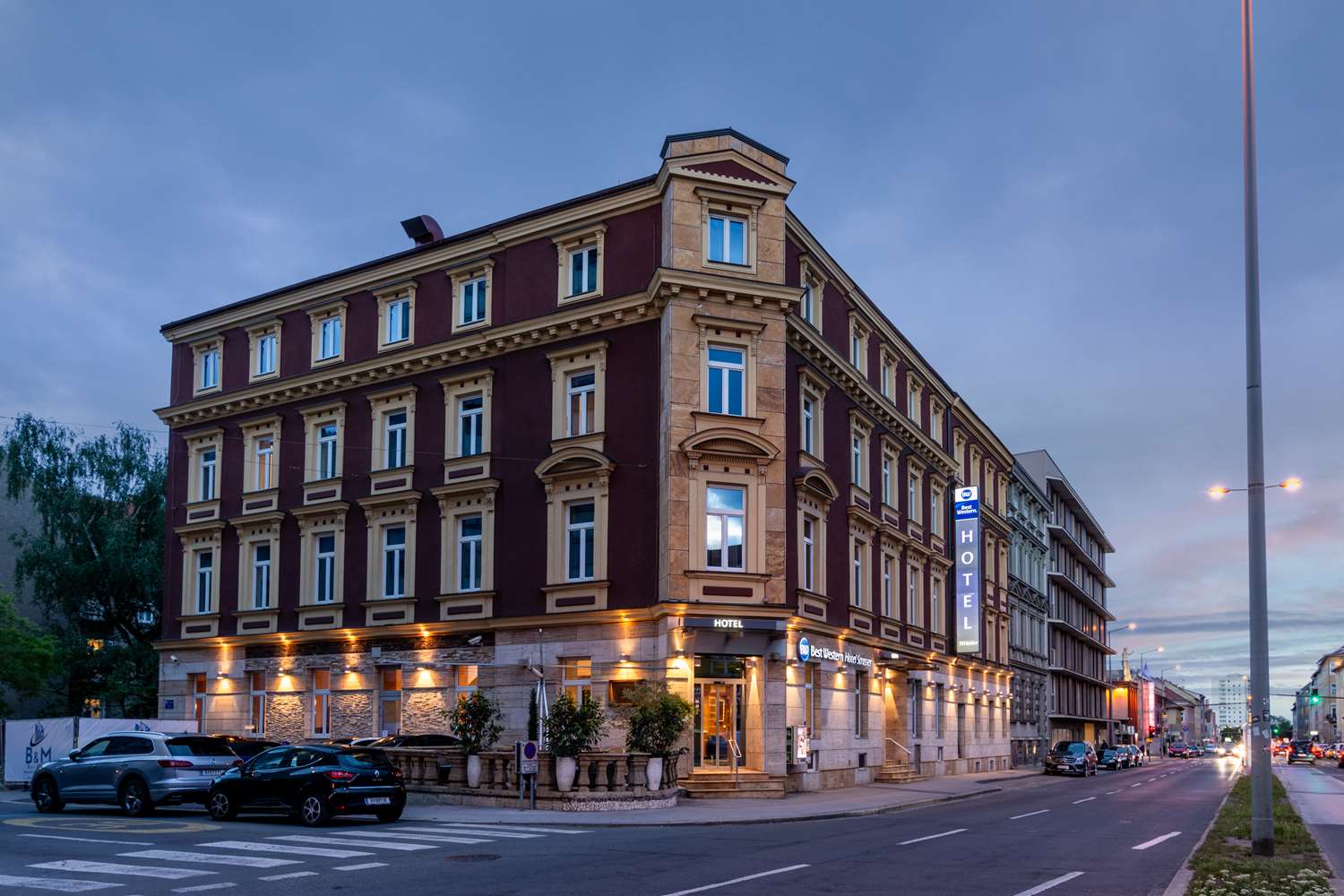 hotel