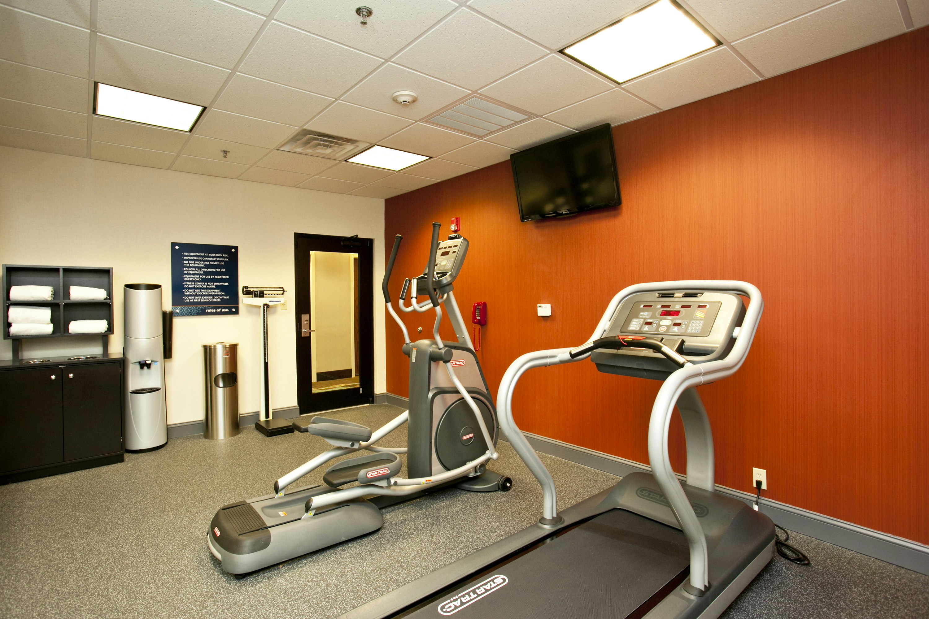 Hampton Inn Martinsburg South-Inwood 52/75