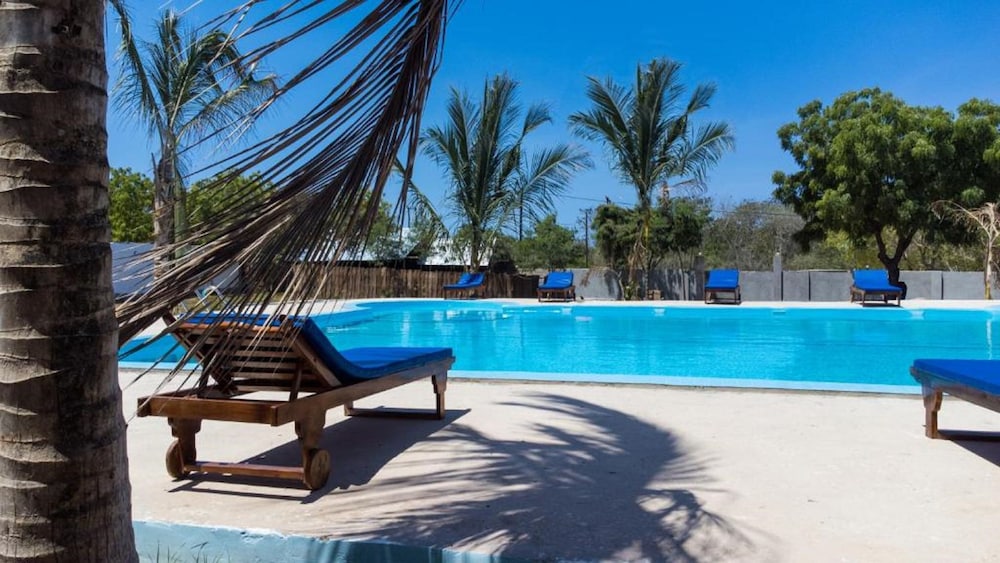Malika Nungwi Hotel 36/41