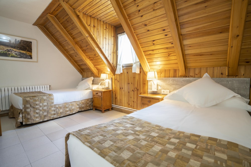 Hotel Pena 20/50