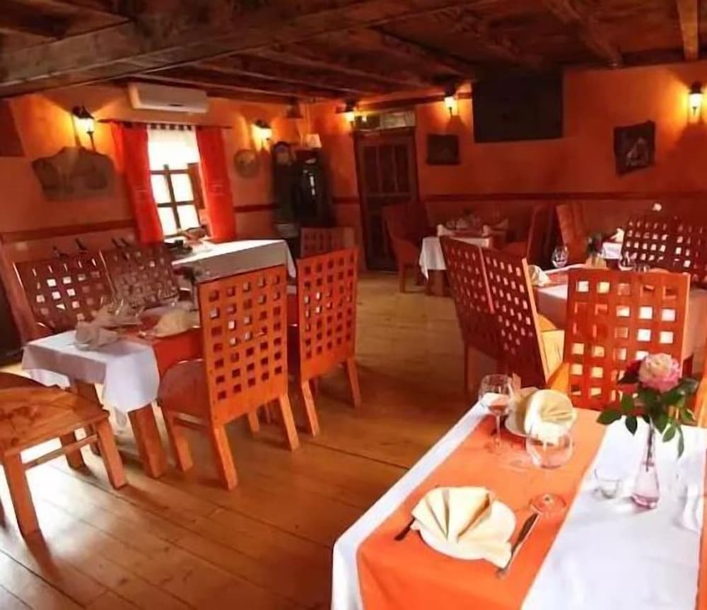 Kriva Cuprija Hotel 24/28