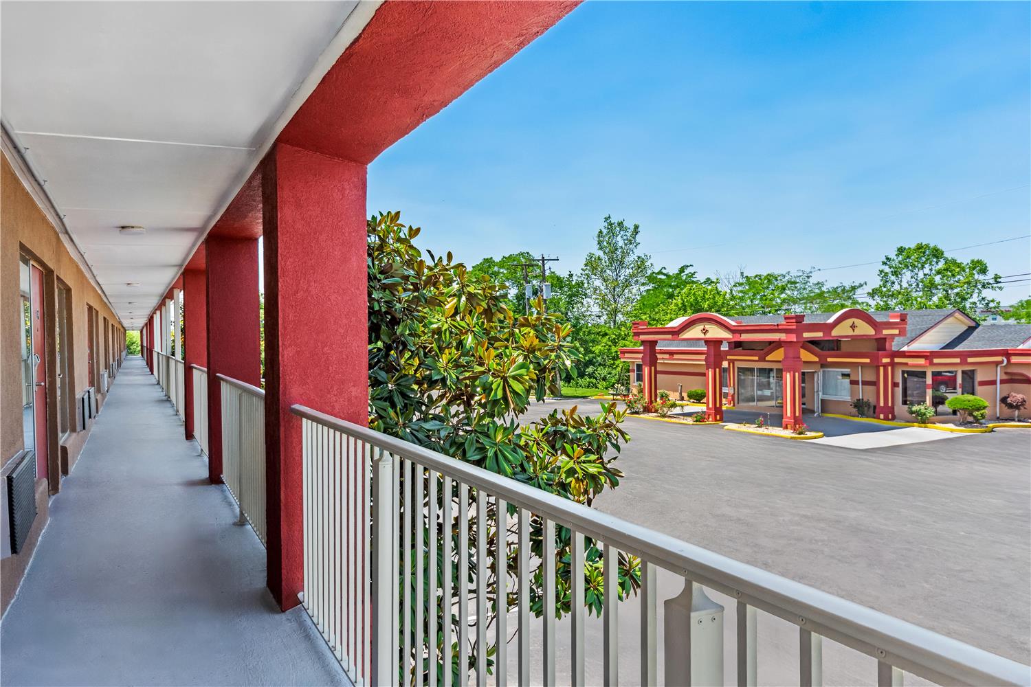 Americas Best Value Inn & Suites Williamstown 5/61