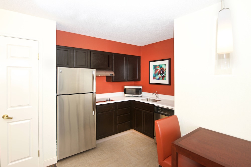 Residence Inn By Marriott Evansville East 9/39