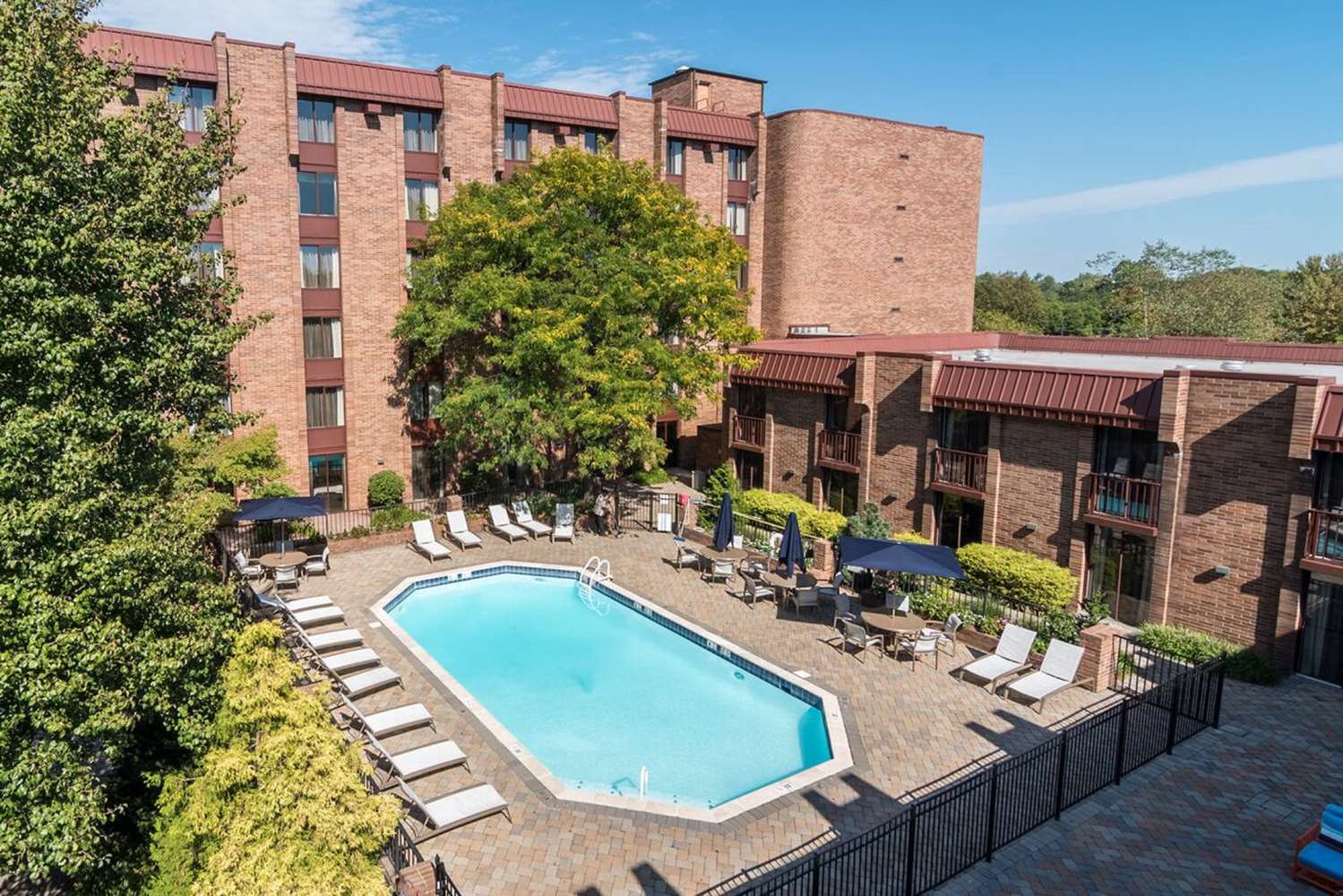 Hilton Parsippany 70/71