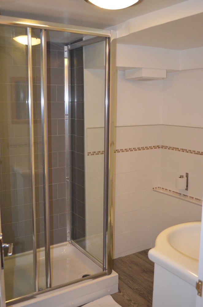 Hotel 261 46/46
