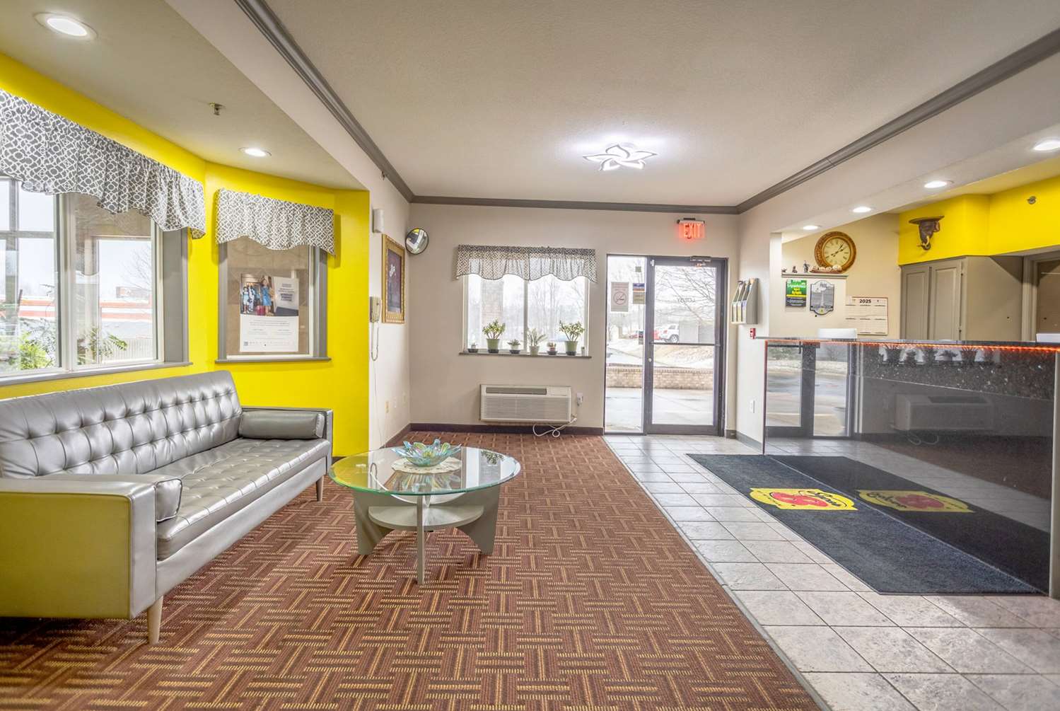 Super 8 By Wyndham Big Rapids 13/29