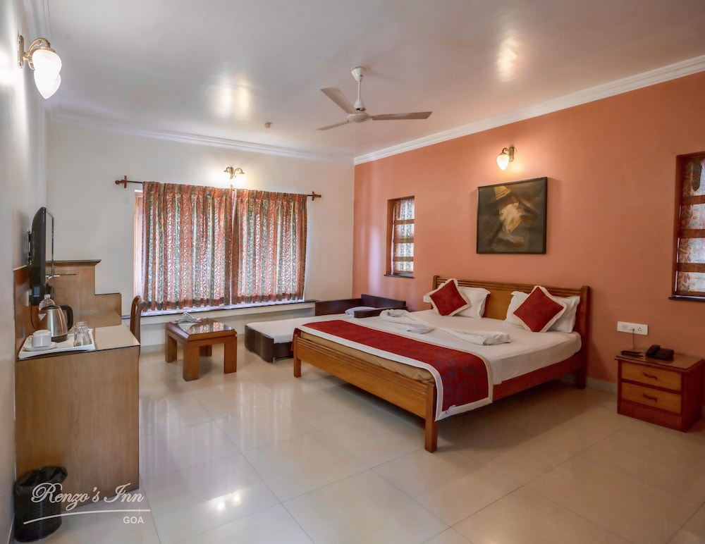 Renzo's Inn 13/50