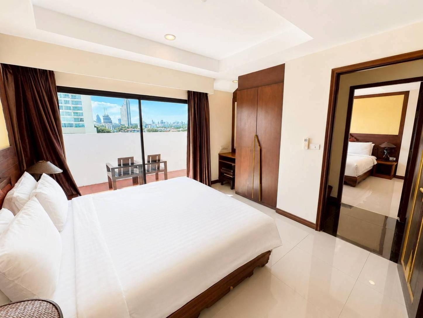 2 Bedrooms, Sky, Beach, Suite