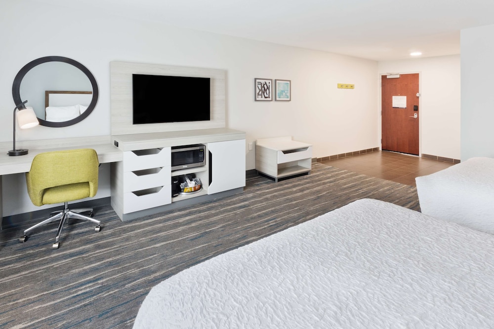 Hampton Inn & Suites Phenix City- Columbus Area 18/69