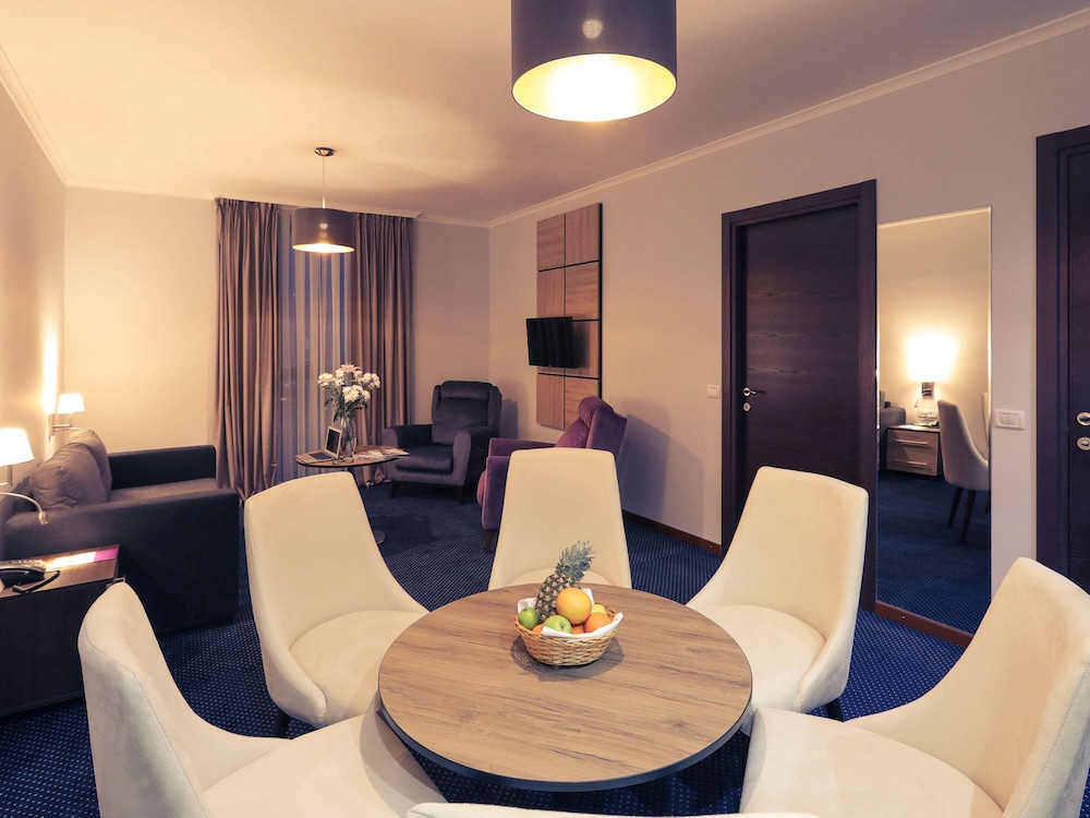 Mercure Tetovo 60/72