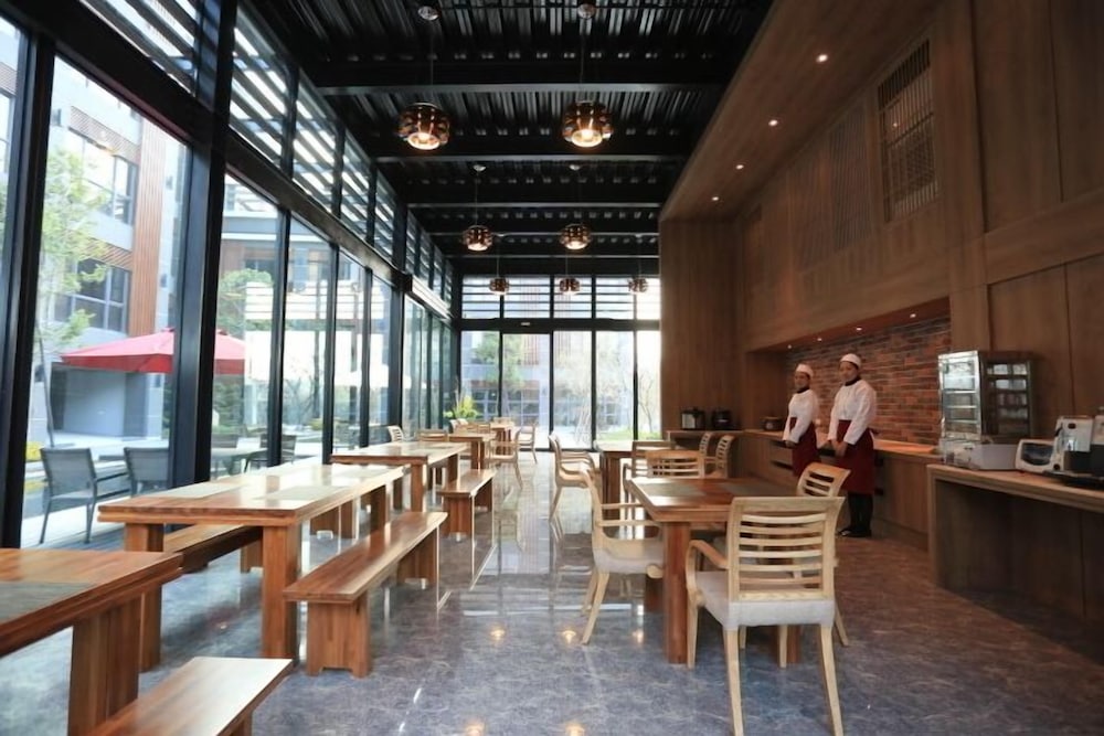 Imperial Dynasty Boutique Hotel 17/20