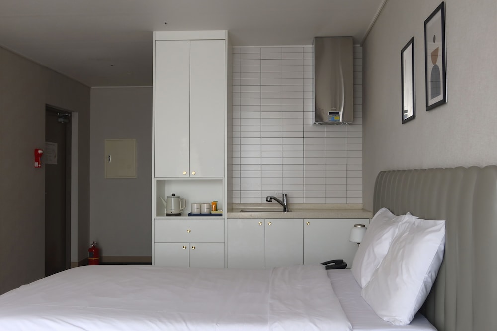 Hotel Seogwipean 19/35