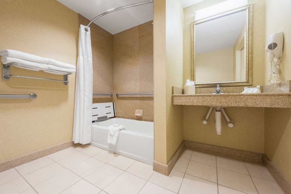 Hilton Garden Inn Meridian 21/49
