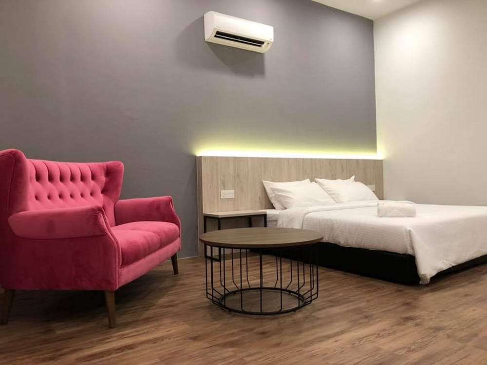 The Wood Boutique Hotel 13/34