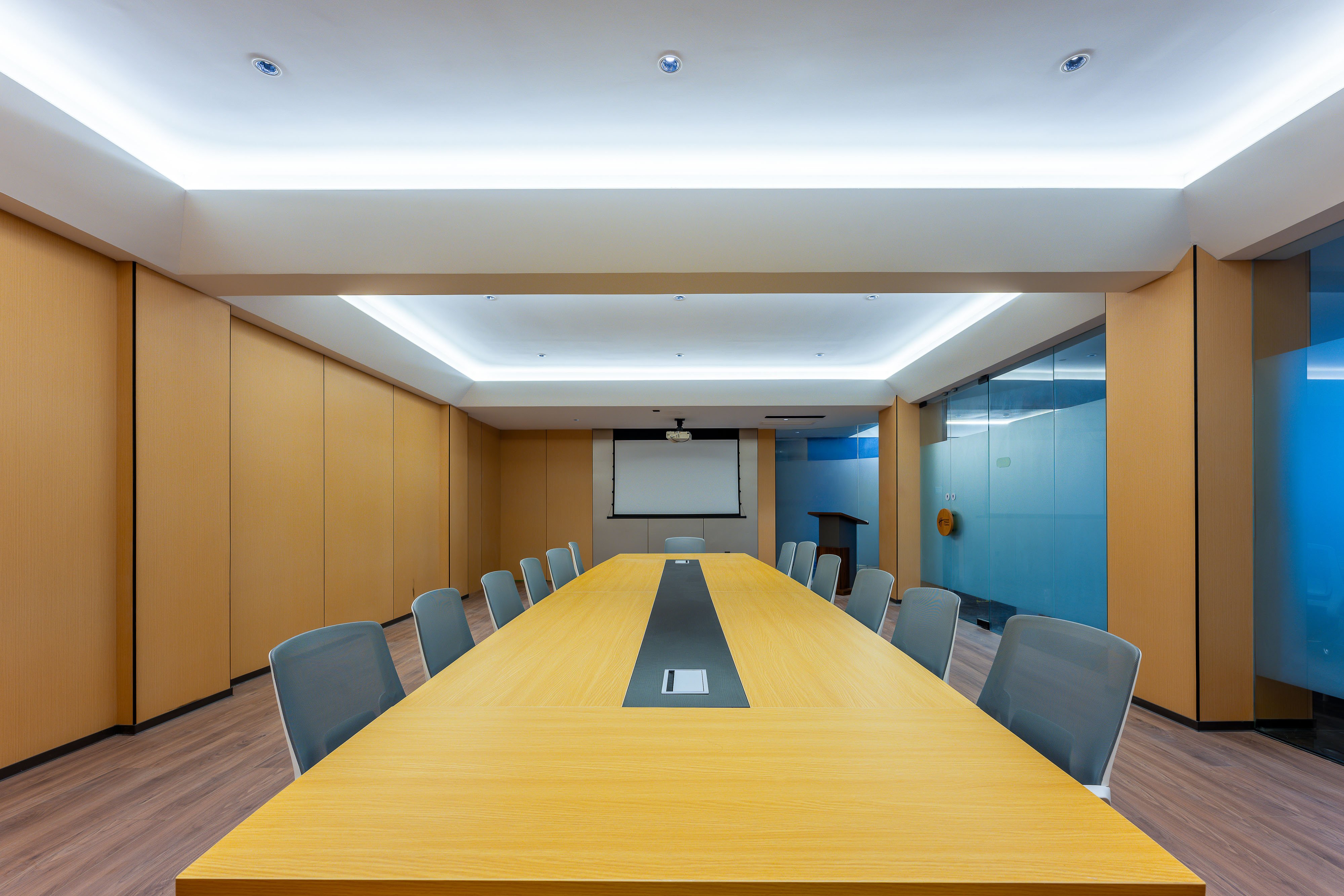Holiday Inn Express Lanzhou Zhengning Road 24/28