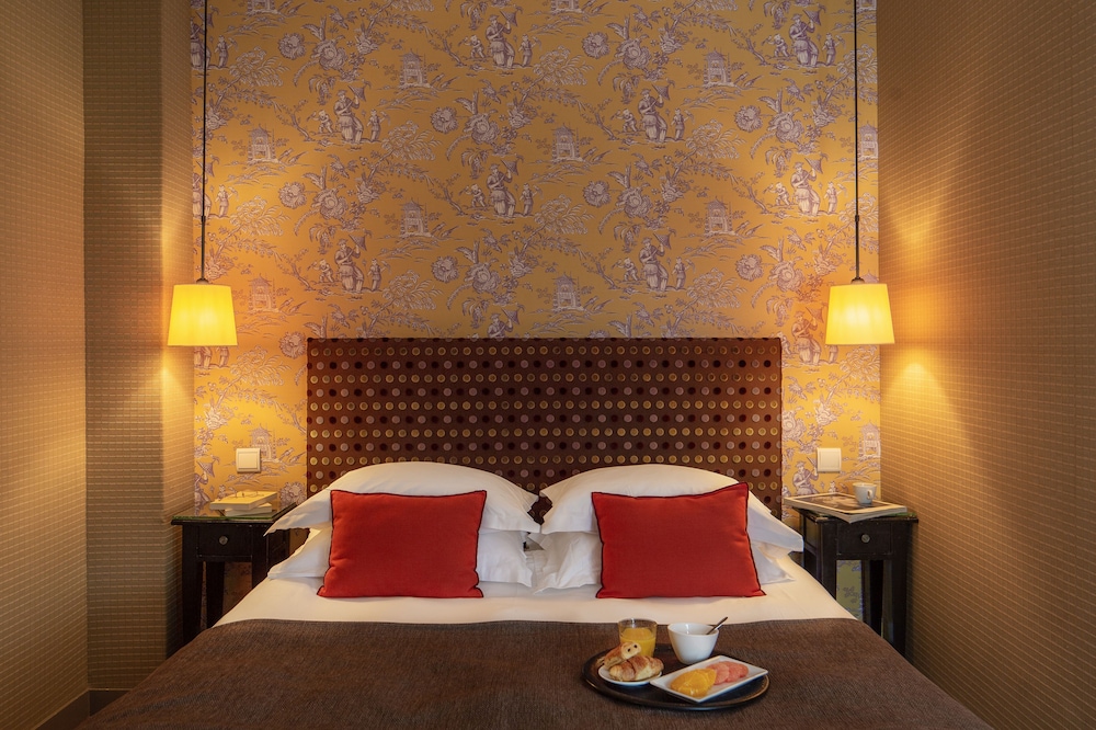 Hotel Louison 44/68